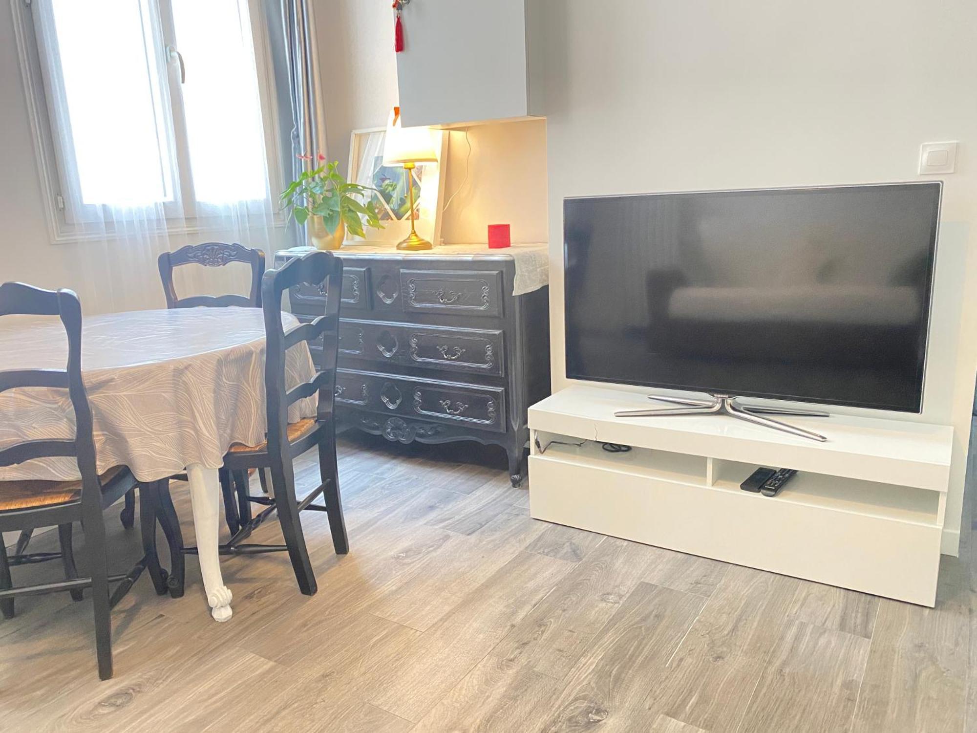 Chic Appartement 2 Bedrooms Phantheon Notre Dame Париж Екстериор снимка